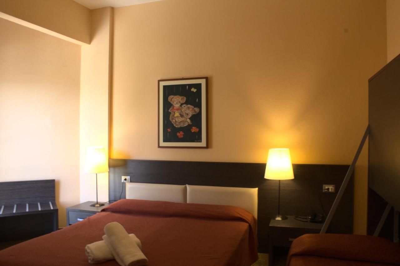 Hotel Palace Varazze Εξωτερικό φωτογραφία