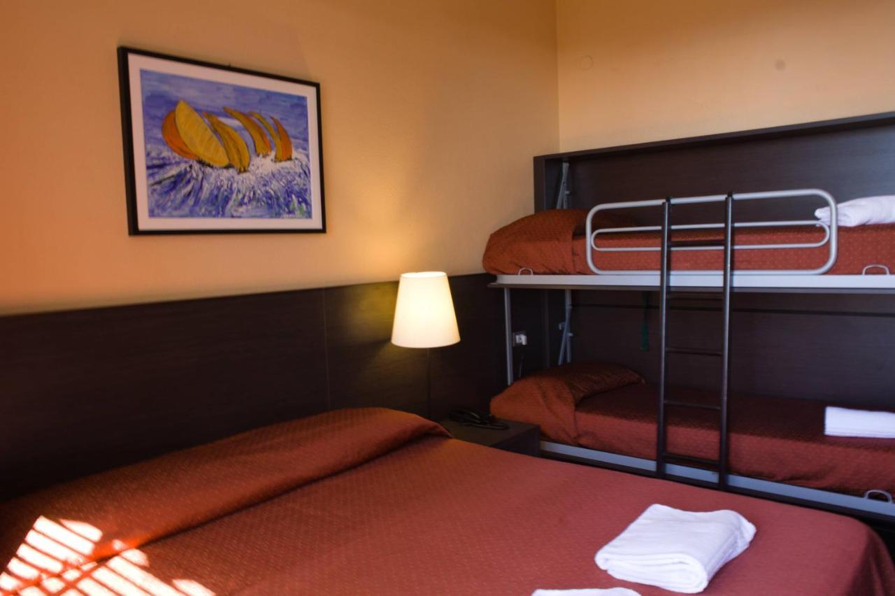 Hotel Palace Varazze Εξωτερικό φωτογραφία