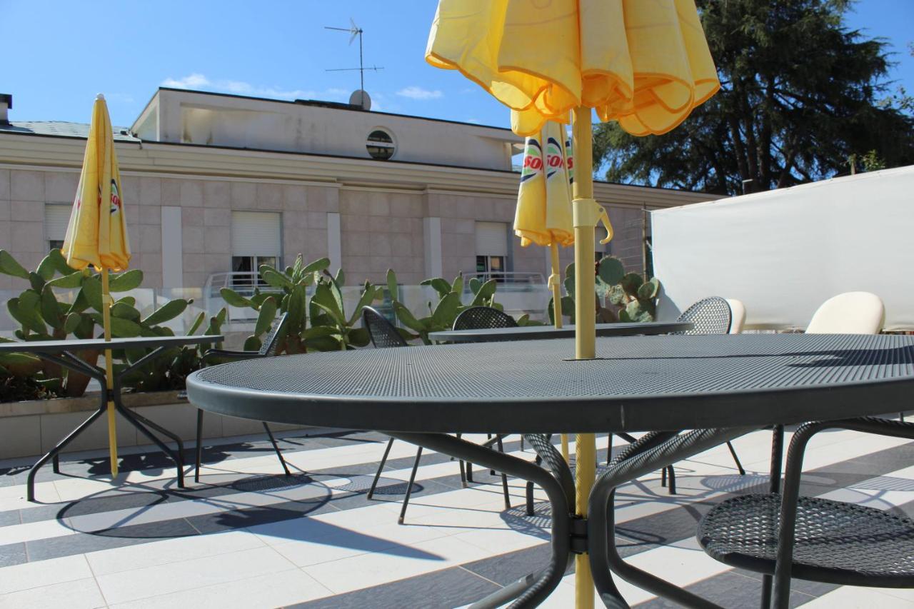 Hotel Palace Varazze Εξωτερικό φωτογραφία