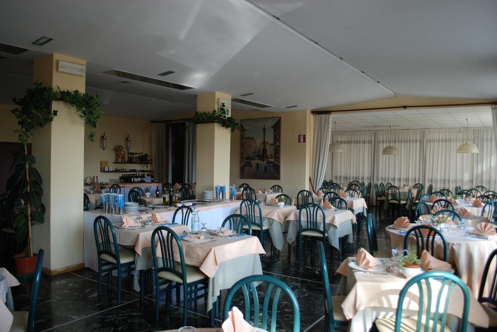 Hotel Palace Varazze Εξωτερικό φωτογραφία
